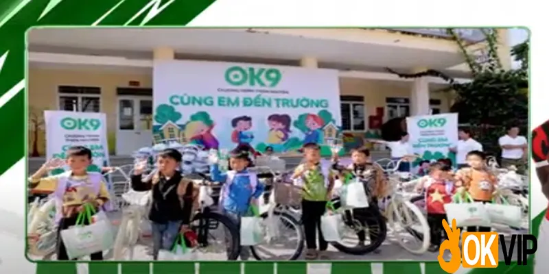 Tặng quà cho em, nuôi dưỡng tương lai